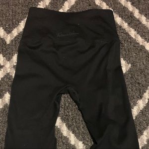 Black Victoria’s Secret Legginga